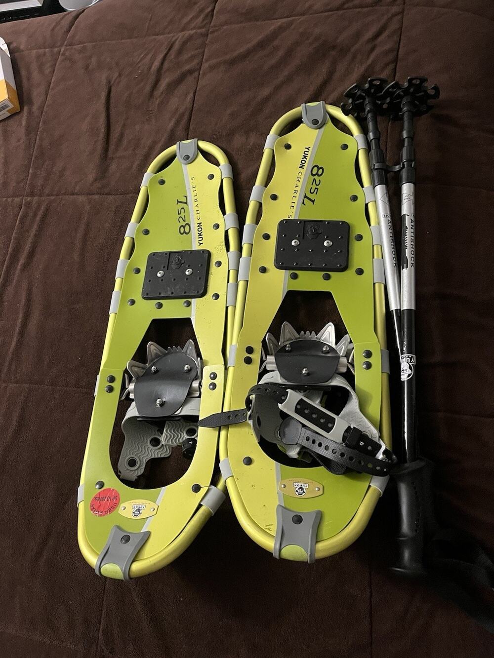 Yukon Charlie 825L Snowshoe Kit Bag & Poles 8x25- 150lbs